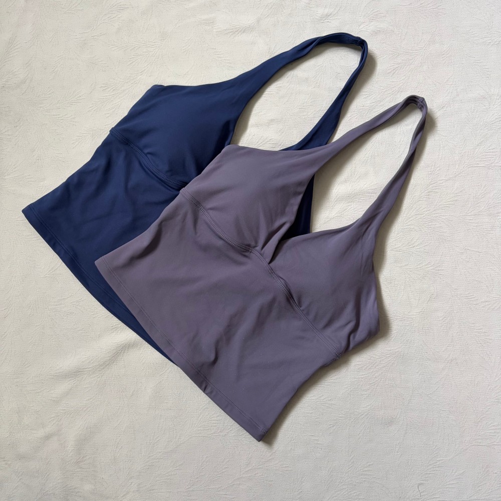 Logo V-hals hangend nekvest me - Gym Floor Mats recensie en prijs
